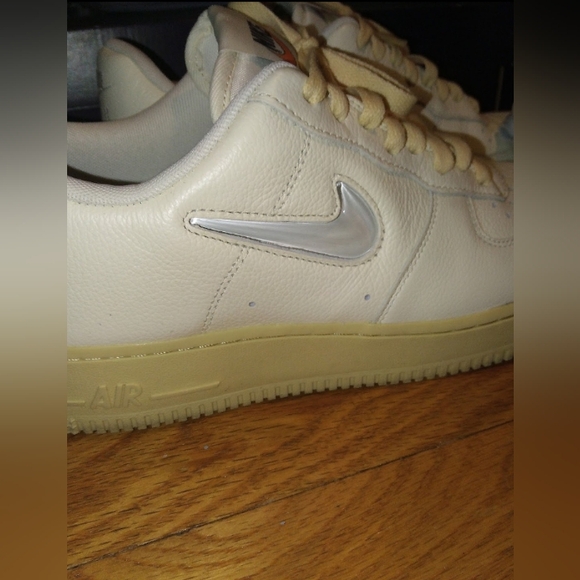 Nike Air Force 1 Low Men’s Size 9 - Picture 4 of 8